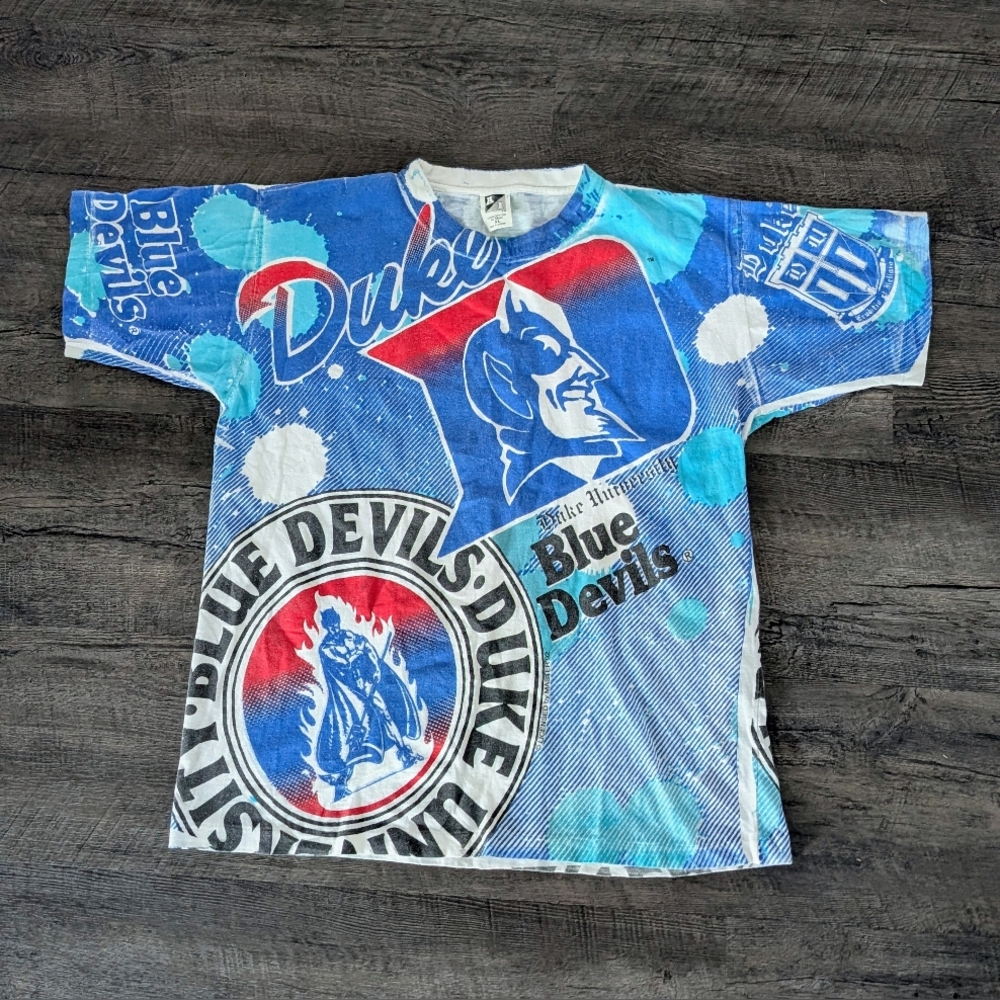 Duke Blue Devils Basketball Duke University AOP Single Stitch 1992 T-Shirt GRAIL